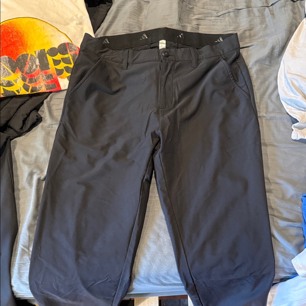 Adidas Men's black golf pants 32x32